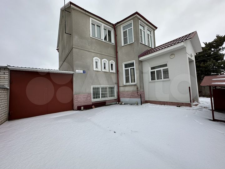 Дом 165 м² на участке 8,5 сот.