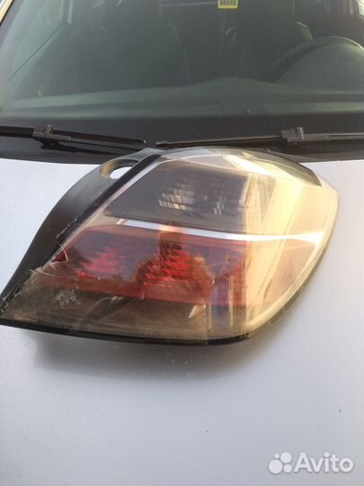 Фонарь задний