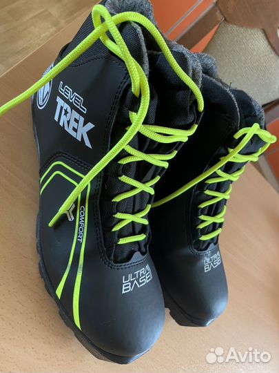 Ботинки лыжные