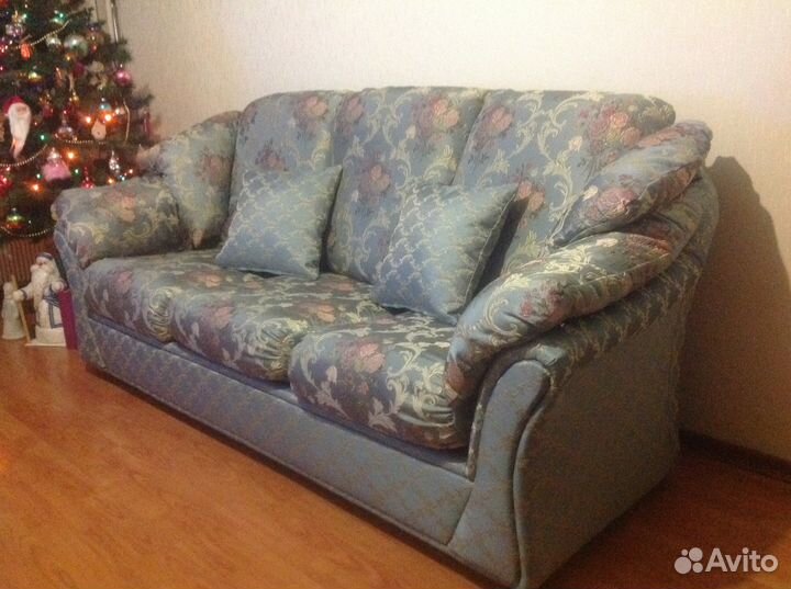 Перетяжка и обивка мягкой мебели, ремонт