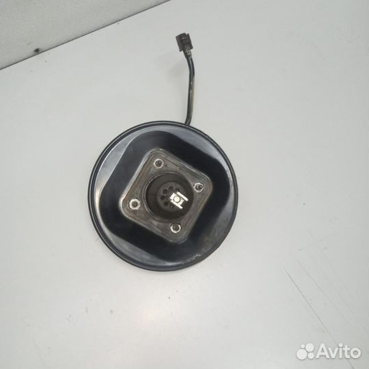 Вакуум Renault logan 1