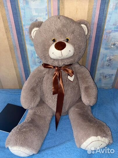 Плюшевый медведь