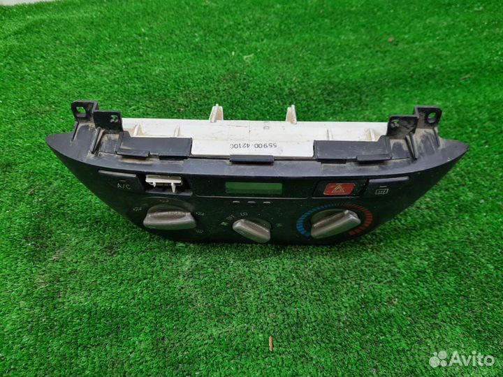 Блок управления отопителем Toyota RAV4 20