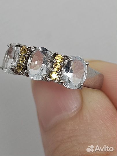 Серебряное кольцо с аквамаринами и сапфирами