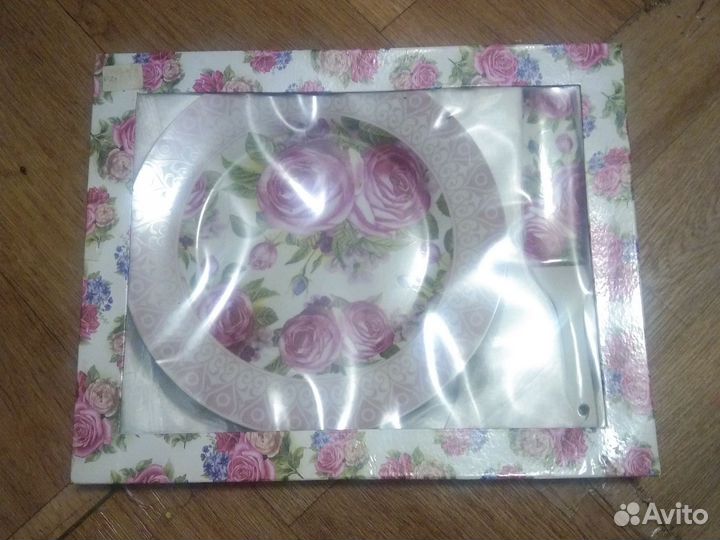 Блюдо для торта с лопаточкой