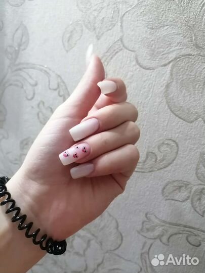 Маникюр на дому