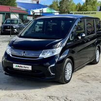 Honda Stepwgn 1.5 CVT, 2015, 98 000 км, с пробегом, цена 2 065 000 руб.