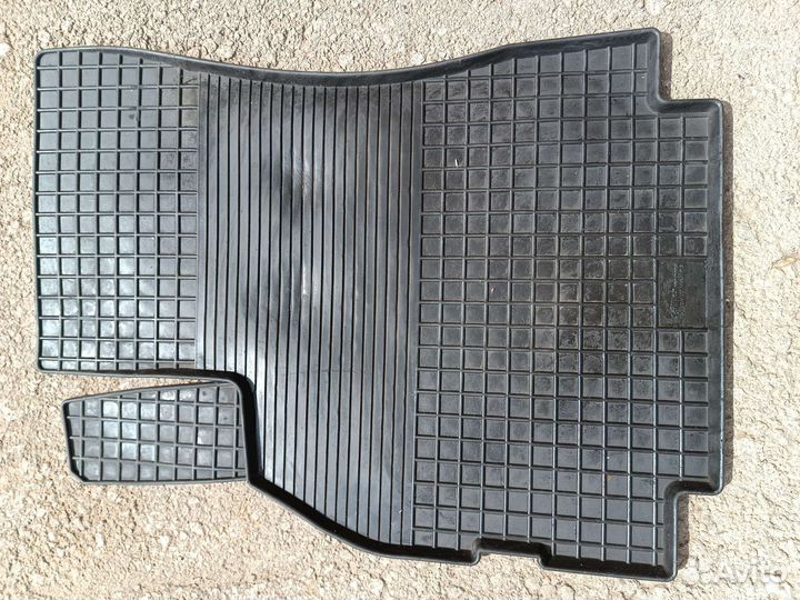 Автомобильные коврики