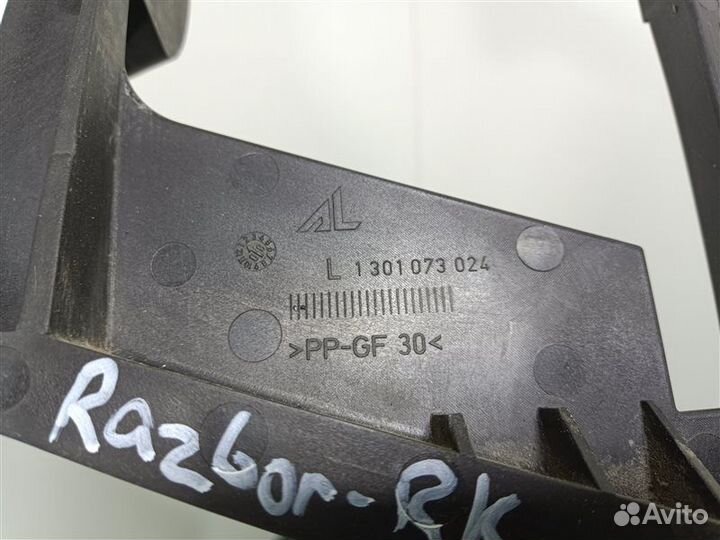 Кронштейн крепления фары левый Bmw X3 E83 2008