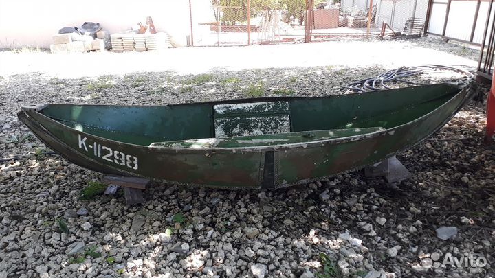 Лодка алюминиевая