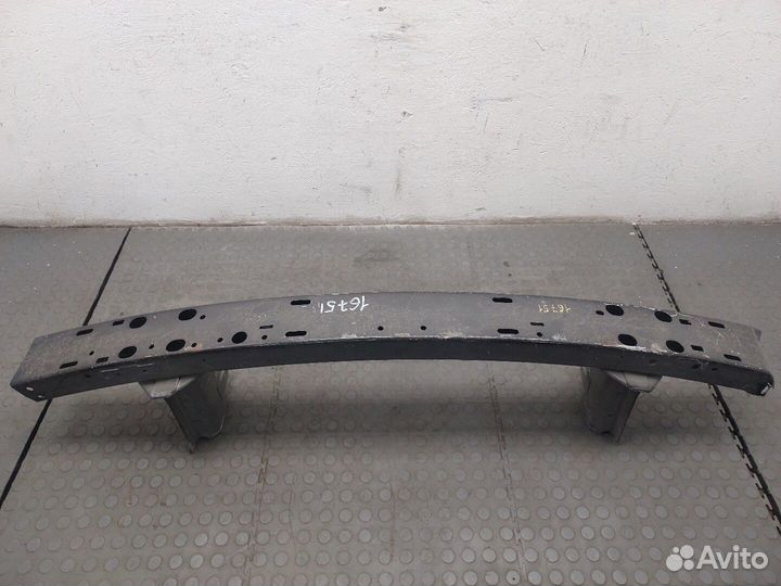 Усилитель бампера Chrysler 300C 2011, 2014