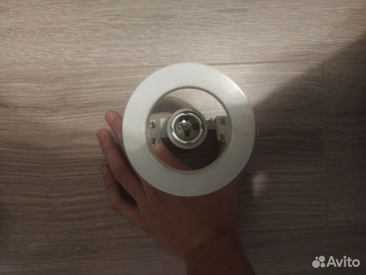 Патрон для лампочки