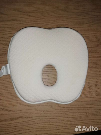 Подушка ортопедическая для новорожденных