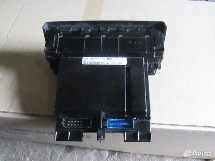 Блок управления климатом Renault Laguna