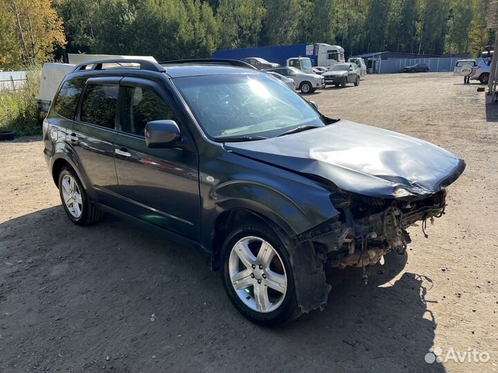 Subaru Forester 2.5 AT, 2009, битый, 380 000 км