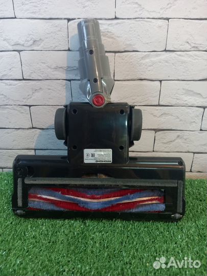 Пылесос ручной (handstick) Redmond RV-UR361