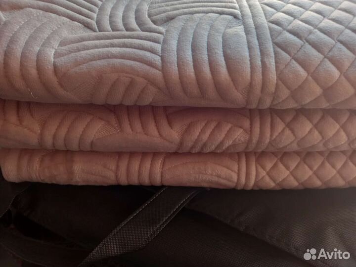 Накидки на диван и кресла