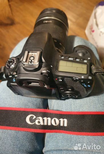 Зеркальный фотоаппарат canon 60d