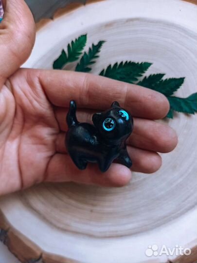 Статуэтка фигурка кошка
