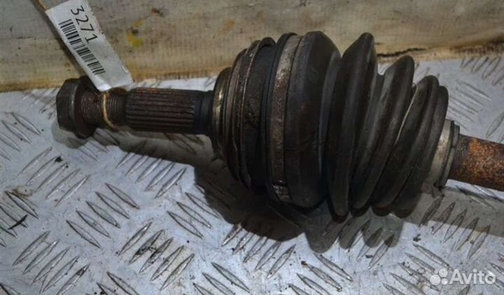 Привод передний правый Toyota Corona ST190 3S