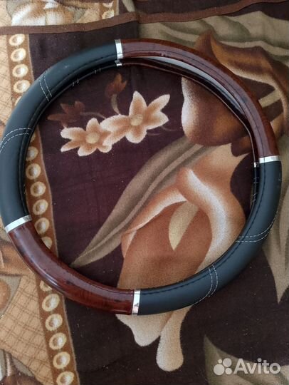 Оплëтка на руль