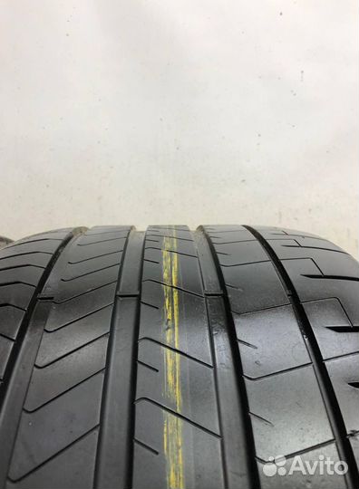 Pirelli P Zero PZ4 305/30 R21 110S