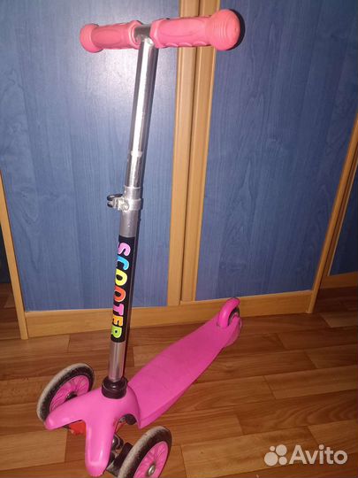 Самокат детский трехколесный