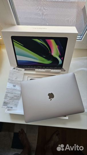 Apple MacBook pro 13 2021 m1 16gb 256gb