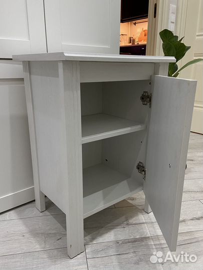 Тумба прикроватная Икеа brusali белая