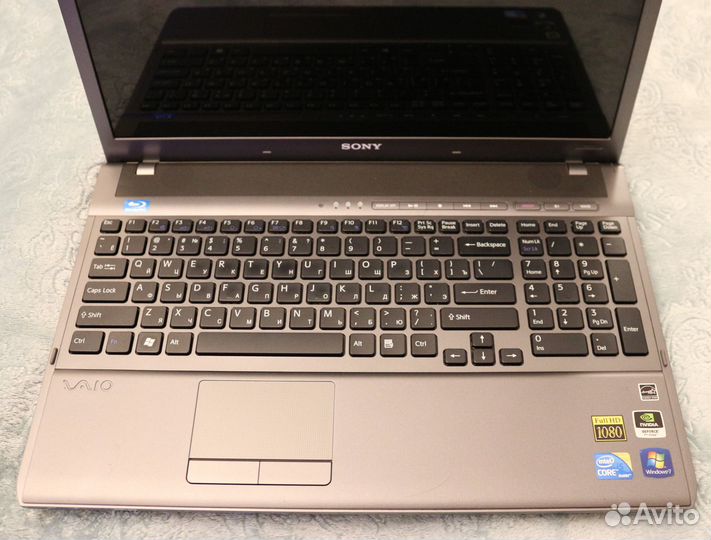 Ноутбук 15,6 sony vaio PCG-81211V б/у