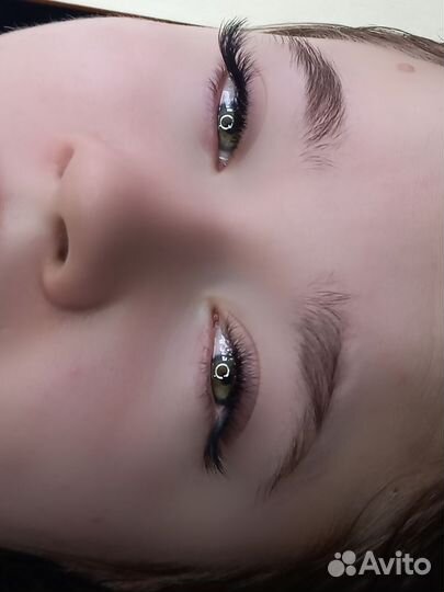 Наращивание ресниц на дому