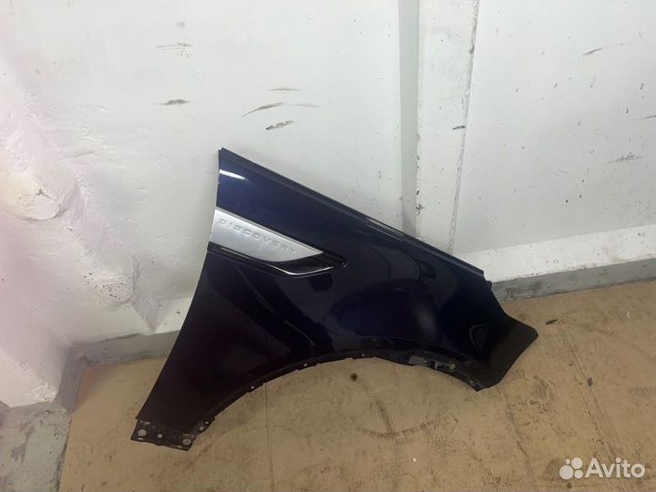 Крыло переднее правое Land Rover Discovery 5 L462