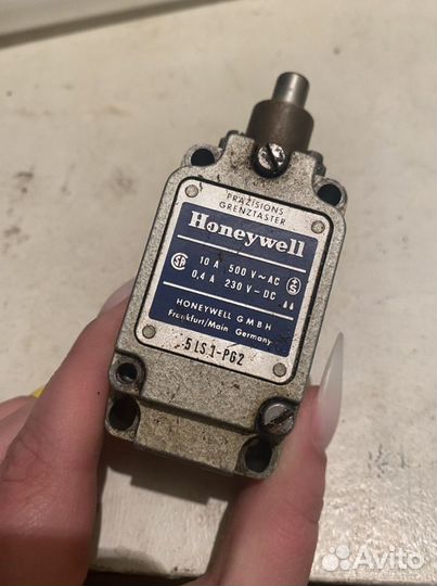 Продам концевой выключатель Honeywell