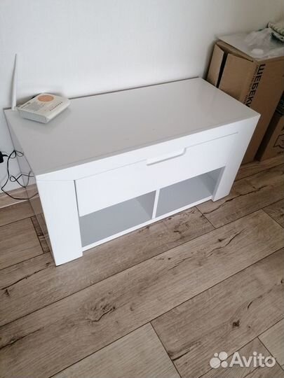 Тумбочка Бэлла