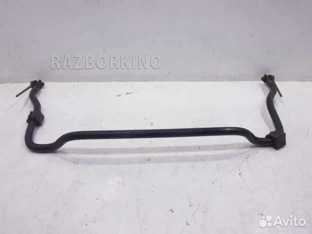 Стабилизатор передний