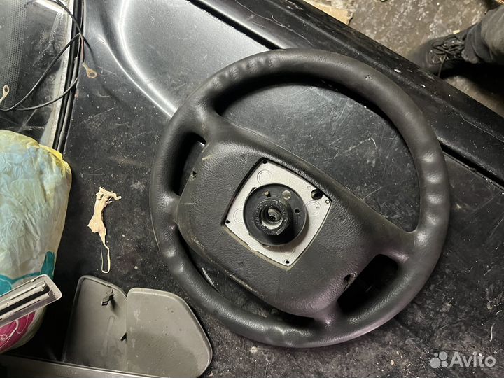 Руль audi a6 c4