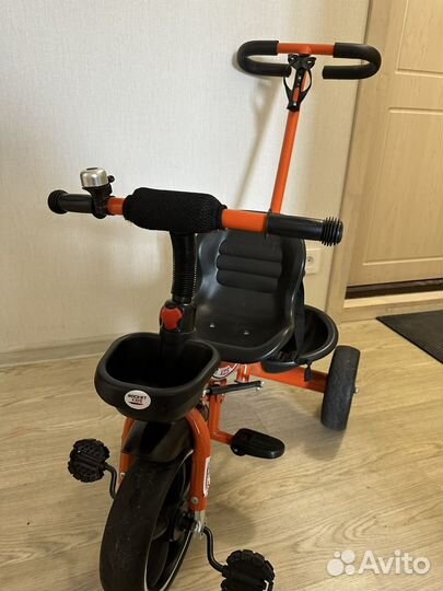 Велосипед детский с родительской ручкой