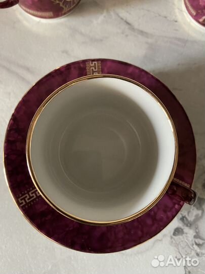 Набор чашек с блюдцами