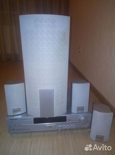 Продаю домашний кинотеатр Рanasonic-6 колонок