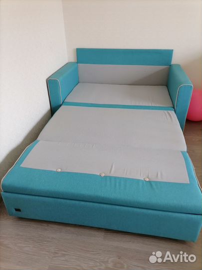 Диван небольшой выдвижной