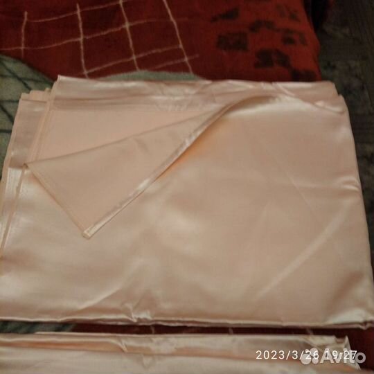 Отрез атласный, новый, в наличии несколько штук