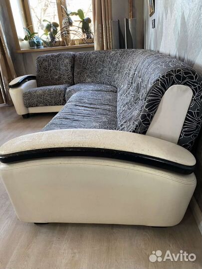 Угловой диван