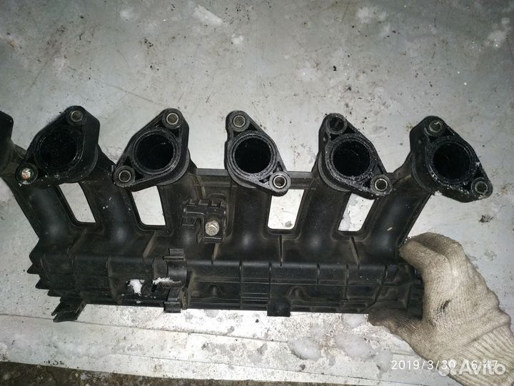 Коллектор впускной для BMW 5-серия E39 1995-2003