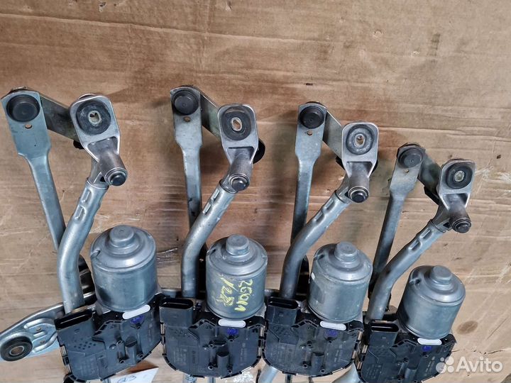 Трапеция дворников 8U1 955 119 Audi Q3