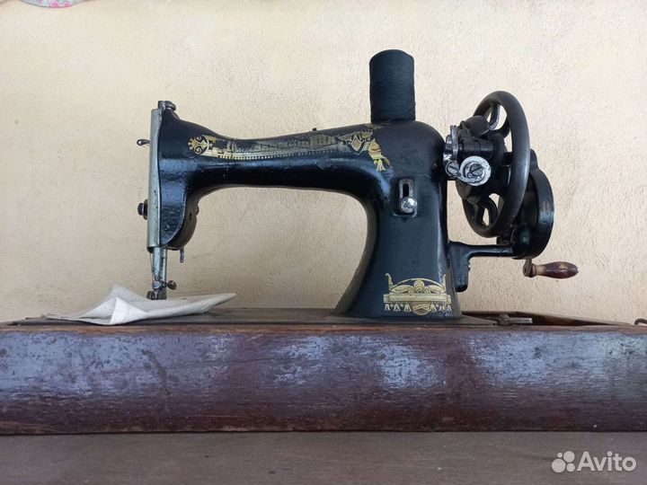Швейная машинка