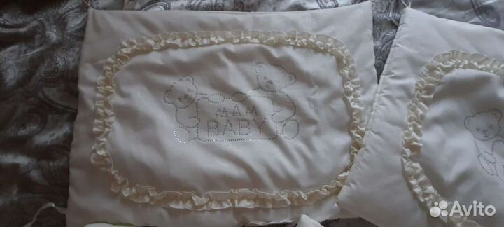 Бортики в кроватку