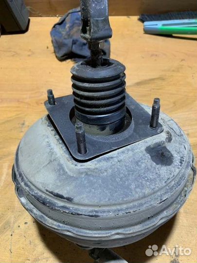 Вакуумный усилитель тормозов Toyota Corona premio