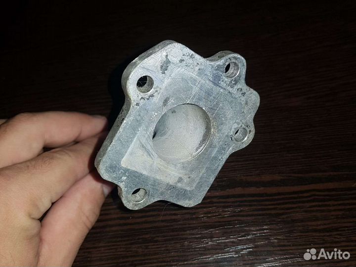 Коллектор на Suzuki let's 2