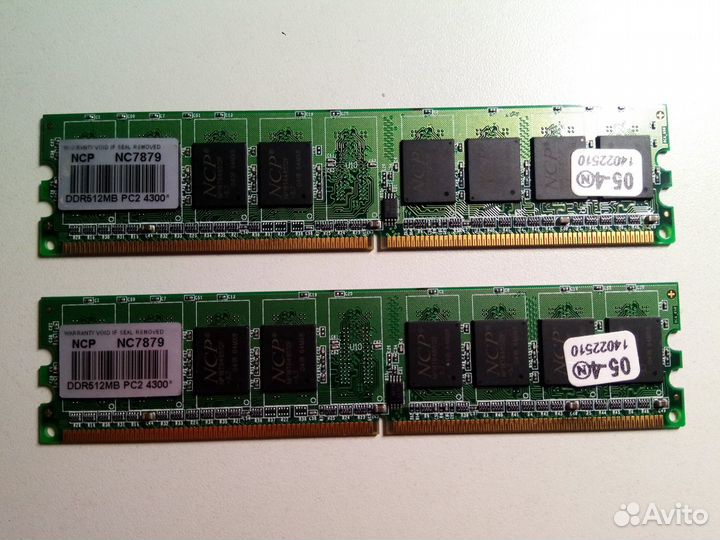 Пара модулей памяти DDR2 4300 по 512Mb