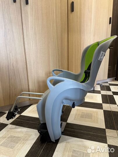 Велокресло hamax kiss новое